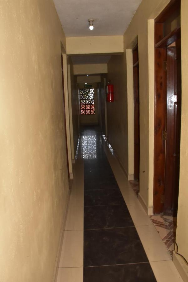 Viriko Boarding House Hotell Mombasa Eksteriør bilde